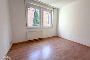 Charmante 2-Zimmer Wohnung mit Einbauküche und Tageslichtbad in S-Süd! – Böcklerstraße 2, 70199 Heslach, Stuttgart – Vorschaubild 5