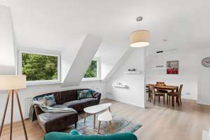 Modernes Wohnen: möblierte 2,5-Zimmer-Dachgeschosswohnung in Düsseldorf-Rath – Reichswaldallee 49, 40472 Rath, Düsseldorf – Vorschaubild 15