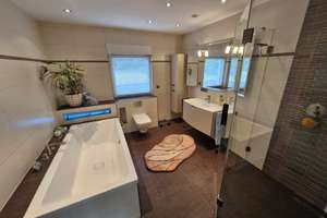 Einfamilienhaus im Bungalowstil mit Pool; Sauna & Teich in ruhiger Lage in Wassernähe – Kanalstraße 2b, 39317 Elbe-Parey – Vorschaubild 11