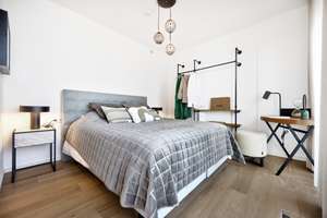 Erstbezug: 2-Zimmer-Apartment mit Küche, Süd-Balkon & 24/7 Concierge im Europaviertel – Europa-Allee 11, 60327 Gallus, Frankfurt am Main – Vorschaubild 9