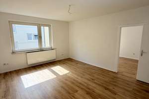 Erstbezug nach Modernisierung! Zentral gelegene helle 2-Zimmer-Wohnung in Wuppertal-Elberfeld