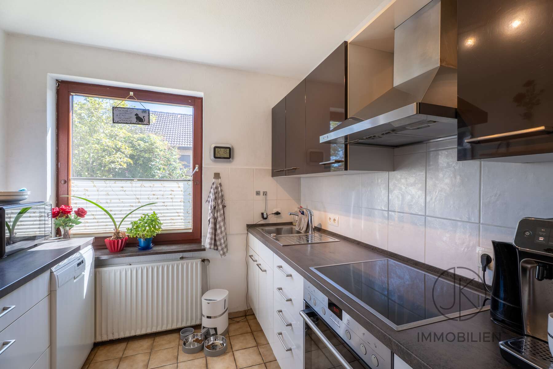 Immobilie in Stuhr - ***Ehemaliges Bauernhaus mit drei Wohneinheiten, großem Garten und Nebengebäude in Stuhr-Moordeich - Bild 8