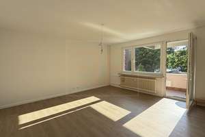 Großzügig geschnittene 4-Zimmerwohnung (2 2/2) mit Balkon im ersten Obergeschoss – Die vollständige Adresse der Immobilie erhältst du vom Anbieter., 22525 Stellingen, Hamburg – Vorschaubild 8
