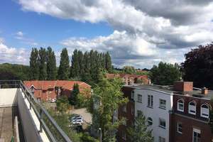 Schöne 4-Zimmer-Penthouse-Wohnung zu vermieten!