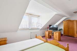 Zuhause mit Perspektive: großzügiges Wohnhaus für Familien, Generationen & individuelle Wohnkonzepte – Die vollständige Adresse der Immobilie erhältst du vom Anbieter., 4249 Großzschocher, Leipzig – Vorschaubild 10