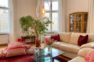 Großzügige 2-Zimmer-Altbauwohnung in Top-Lage nahe Nollendorfplatz & Winterfeldtplatz