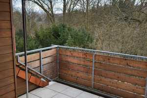 Attraktive Dachgeschosswohnung mit zwei Zimmern sowie Balkon und Einbauküche in Wilhelmshöhe – Kassel – Vorschaubild 20