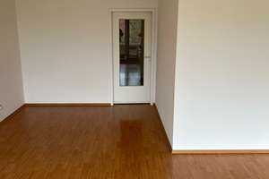 Ricklinger Teiche: Helle 2-Zimmer-Wohnung mit zwei Balkonen und Tiefgarage – sofort frei. – Die vollständige Adresse der Immobilie erhältst du vom Anbieter., 30459 Ricklingen (Ortsteil), Hannover – Vorschaubild 8