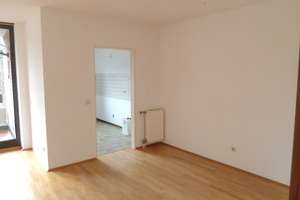 Gepflegte 3-Zimmer-Eigentumswohnung mit Loggia & Garage in Mönchengladbach-Rheydt – Die vollständige Adresse der Immobilie erhältst du vom Anbieter., 41236 Grenzland-Stadion, Mönchengladbach – Vorschaubild 4