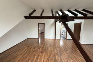 Gemütliche Dachgeschosswohnung im sanierten Altbau – frisch renoviert mit neuer Küche & Westbalkon – Konstantinstraße 32, 53179 Rüngsdorf, Bonn – Vorschaubild 5