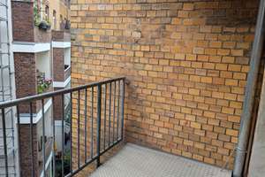 Alltagstaugliche 3-Zimmer-Wohnung mit Balkon in Düsseldorf – Helmholtzstrasse 6, 40215 Friedrichstadt, Düsseldorf – Vorschaubild 10