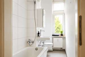 Design trifft Altbaucharme - Helle 2-Zimmer-Altbauwohnung | Samariterkiez | Provisionsfrei – Die vollständige Adresse der Immobilie erhältst du vom Anbieter., 10247 Friedrichshain, Berlin – Vorschaubild 12