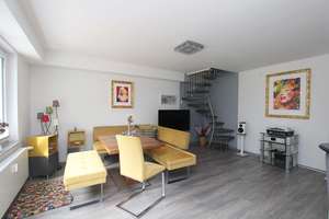 Großzügige Maisonette-Eigentumswohnung mit zwei Ebenen, Balkon, Terrasse und zwei Garagen – Die vollständige Adresse der Immobilie erhältst du vom Anbieter., 34130 Kirchditmold, Kassel – Vorschaubild 17