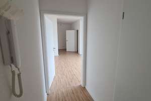 Moderne, Licht durchflutete Wohnung - jetzt mieten! – Helmstedter Straße 32, 39112 Sudenburg, Magdeburg – Vorschaubild 2