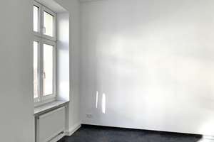 N-Gärten b. Wöhrd: Zentral gelegen - Attraktive, helle 2-Zi-Whg (2.OG o.A.) mit kl. Küchenerker – Die vollständige Adresse der Immobilie erhältst du vom Anbieter., 90489 Wöhrd, Nürnberg – Vorschaubild 4