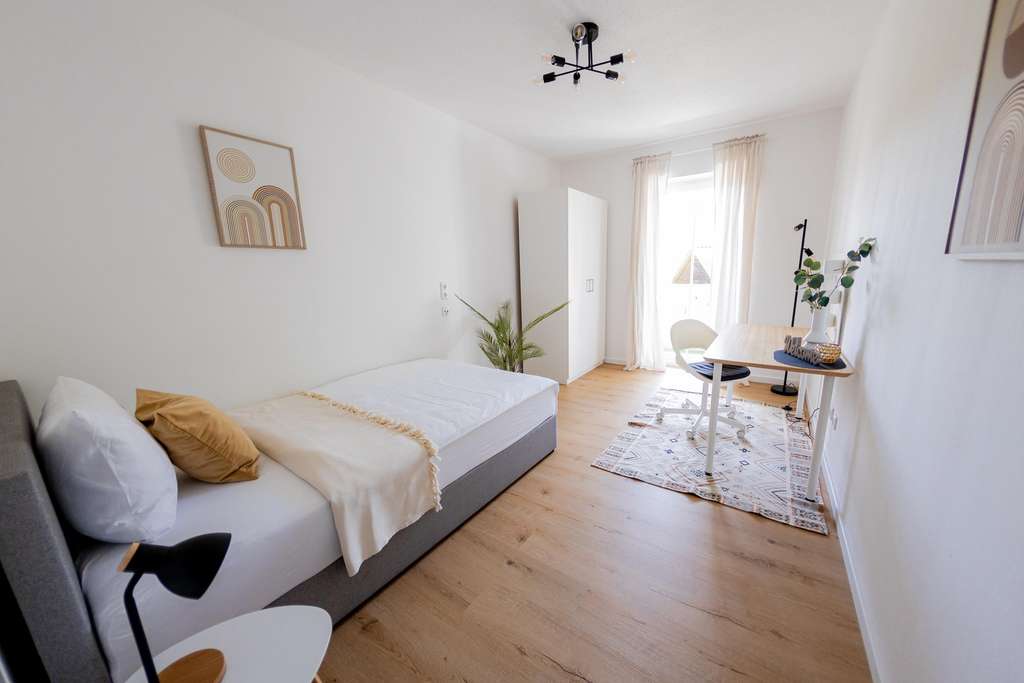 Mehr als 5% Rendite! Frisch renovierte 1-Zi.-Wohnung mit Balkon & Innblick in Passau