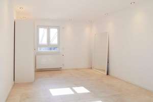 Modernes Einfamilienhaus mit Garage und Traumgarten – Naturnah Wohnen in Maintal! – Die vollständige Adresse der Immobilie erhältst du vom Anbieter., 63477 Maintal – Vorschaubild 9