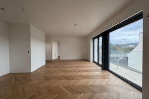 Luxuriöse 2-Raum-Wohnung mit EBK und Blick auf Mosel