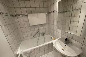 Zentrumsnahe 72 m² Wohnung in ruhiger Lage in Gelsenkirchen Buer – Helene-Weber-Weg 19, 45894 Buer, Gelsenkirchen – Vorschaubild 4