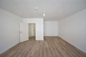 Gute Anbindung! Renoviertes Apartment mit Balkon in Wuppertal – Am Sonnenbrunnen 17, 42327 Elberfeld West, Wuppertal – Vorschaubild 4
