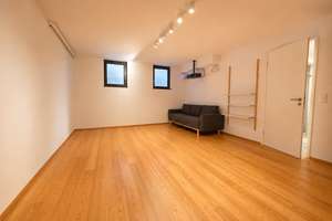 GRUNEWALD: LUXUS VILLA: 240 m² Wohnen sowie 350 m² GARTEN per 01.10.26 zu VERMIETEN (mind. 3 Jahre) – Die vollständige Adresse der Immobilie erhältst du vom Anbieter., 14193 Grunewald, Berlin – Vorschaubild 33
