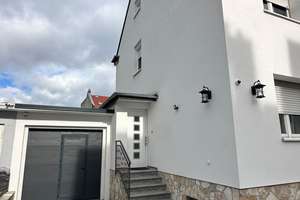 Charmante Doppelhaushälfte im Top Zustand – Blauenstraße 8, 60528 Niederrad, Frankfurt am Main – Vorschaubild 9