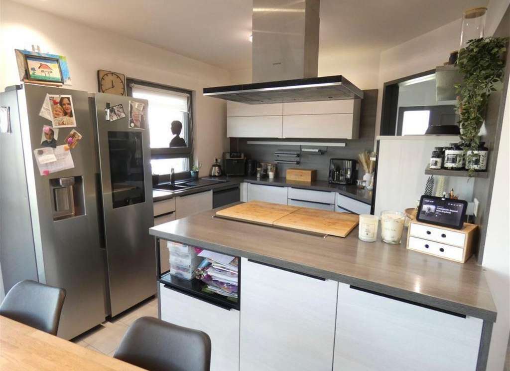 Immobilie in Dentlein am Forst - Modernes EFH (BJ 2019) mit Einliegerwohnung, Garten & Doppelgarage - Bild 2