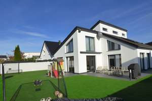 Großes, exklusives Einfamilienhaus Wolfsburg Mörse – Die vollständige Adresse der Immobilie erhältst du vom Anbieter., 38442 Mörse, Wolfsburg – Vorschaubild 3