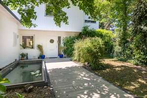 Trudering: Lichtdurchflutetes Architektenhaus, über 340 m² Wfl., Kamin, großer Garten & Doppelgarage – Die vollständige Adresse der Immobilie erhältst du vom Anbieter., 81827 Waldtrudering, München – Vorschaubild 3