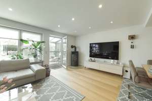 RESERVIERT: Modernisiert, Top Zustand, zwei Bäder, Sauna, Energie B