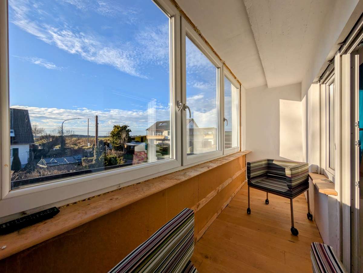 Immobilie in Ellzee - Einfamilienhaus mit Nutzungspotenzial, OG-Terrasse und umfangreichen energetischen Maßnahmen - Bild 3