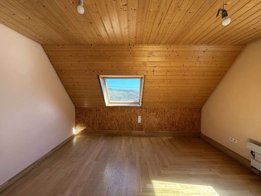 Immobilie in Mühlacker - Weinbergblick! 1- oder 2-Familienhaus in aussichtsreicher Lage - Bild 6