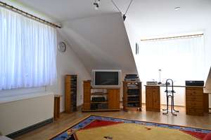 Freu Dich drauf!
Schönes Reihenendhaus mit Sonnengarten – Die vollständige Adresse der Immobilie erhältst du vom Anbieter., 45141 Stoppenberg, Essen – Vorschaubild 9