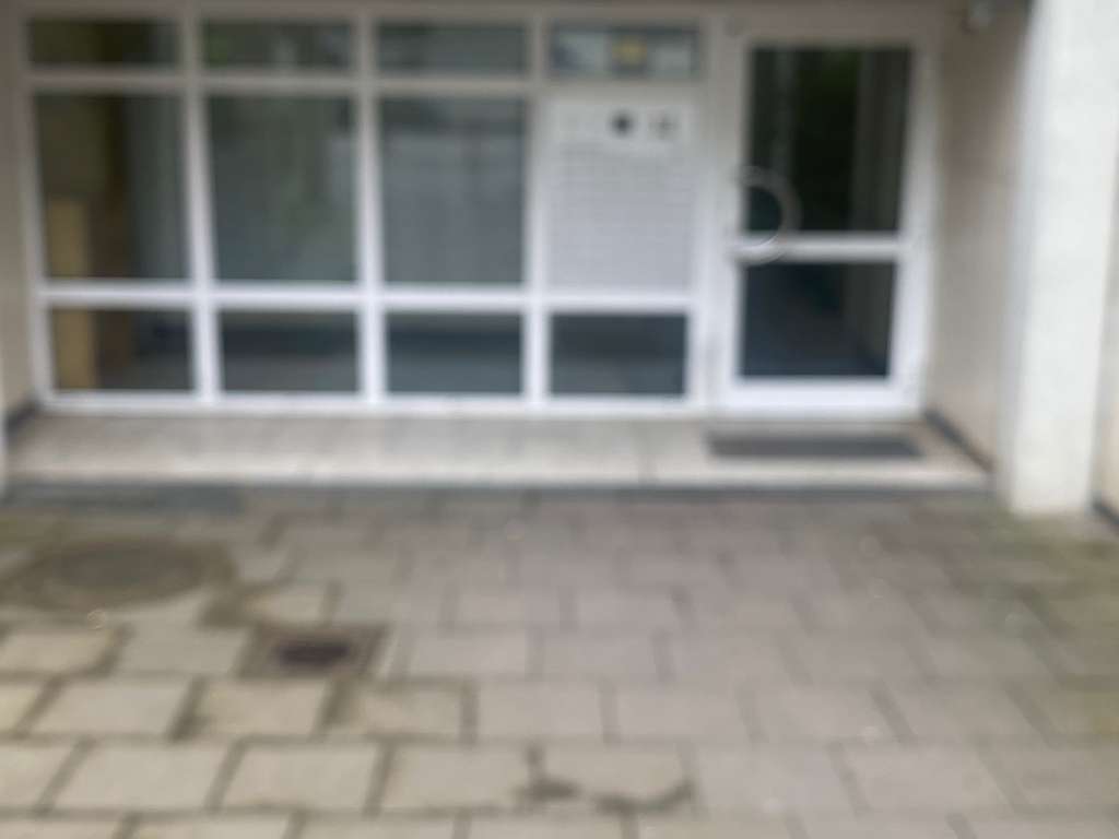 Immobilie in Hattersheim - Schöne 2 ZKB Wohnung mit Blick ins Grüne, Wofl 56qm plus Terrasse, Keller und Stellplatz - Bild 2