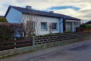 Dorfflair in Stadtnähe - Freistehender Bungalow mit Garage in Bestlage - Mainz-Ebersheim – Mainz – Vorschaubild 1