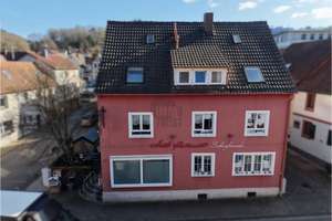 KERNSANIERTES MEHRFAMILIENHAUS MIT 9 EINHEITEN + BÜRO & DG-POTENZIAL - BIS ZU 8,48% RENDITE MÖGLICH! – Die vollständige Adresse der Immobilie erhältst du vom Anbieter., 76855 Annweiler am Trifels – Vorschaubild 3