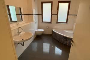 Sehr helle, moderne 3,5 Zimmer Wohnung inkl. EBK, Terrasse & 2 Stellplätze(!) in S-Zentrum – Gaisburgstr. 18, 70182 Diemershalde, Stuttgart – Vorschaubild 5