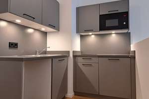 1 Zimmerwohnung mit Balkon in der Nähe des Mühlenteiches - Wentzel Dr. – Mühlenstieg 18, 22041 Wandsbek (Ortsteil), Hamburg – Vorschaubild 4