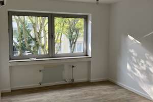 Stadtwaldnähe in Bestlage: 3-Zimmer-Wohnung mit Balkon, Klimaanlage, Aufzug und Garage – 50933 Braunsfeld, Köln – Vorschaubild 3