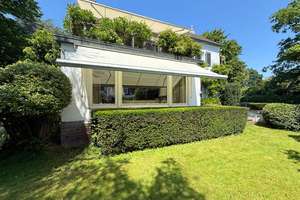 Klassische Landhausvilla mit Außenpool im Villenviertel Alt - Meererbusch – Die vollständige Adresse der Immobilie erhältst du vom Anbieter., 40667 Meerbusch – Vorschaubild 10