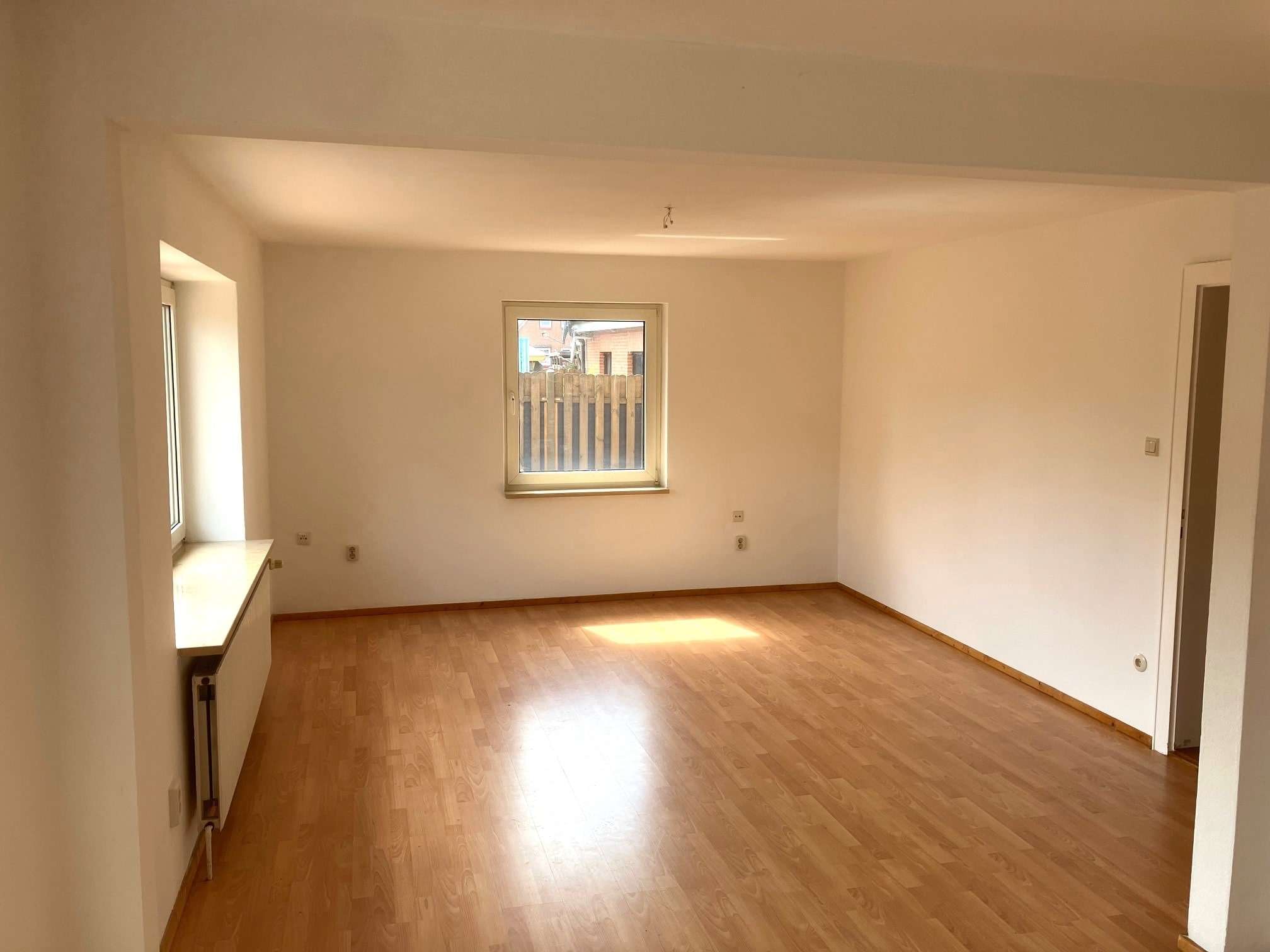 Immobilie in Büdelsdorf - Platz für 2 Generationen in zwei angrenzenden Einfamilienhäusern! - Bild 7