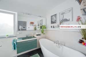 IMMOBERLIN.DE - Exzellentes Haus mit stilvollem Ambiente, Wärmepumpe, Südterrasse, Sauna + Doppelgar – Berlin – Vorschaubild 5