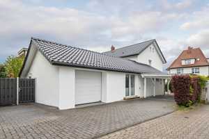 Modernes Einfamilienhaus in zentraler, ruhiger Lage – Lippe (Kreis) – Vorschaubild 2
