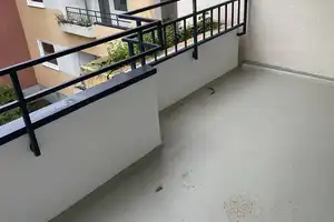 Einziehen und wohlfühlen - Geräumige 3-Zimmer-Wohnung im Obergeschoss // 2.OG rechts – Eisenacher Str. 9, 38444 Wolfsburg – Vorschaubild 1