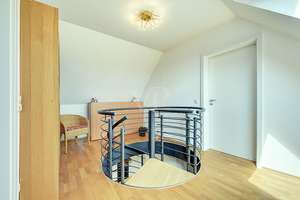 4,5 Zimmer Maisonette mit sonnigem BLK, Garage  in ruhiger Lage – Die vollständige Adresse der Immobilie erhältst du vom Anbieter., 47239 Rumeln-Kaldenhausen, Duisburg – Vorschaubild 27