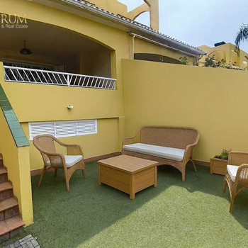WUNDERBARES REIHENHAUS MIT 4 SCHLAFZIMMERN IN SAGUNT