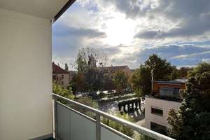 Ab sofort - 3-RW mit Balkon –Einbauküche! – Aufzug uvm. – Breitscheidstraße 13, 39114 Herrenkrug, Magdeburg – Vorschaubild 1