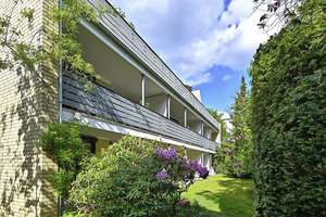 Zentral gelegene 2-Zimmer-Wohnung mit sonnigem Balkon in Hamburg-Blankenese – Die vollständige Adresse der Immobilie erhältst du vom Anbieter., 22587 Blankenese, Hamburg – Vorschaubild 2