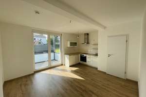 Helle, moderne Wohnung in ruhiger Lage – Die vollständige Adresse der Immobilie erhältst du vom Anbieter., 33609 Heepen, Bielefeld – Vorschaubild 2