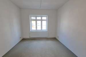 Frisch renovierte 4-Zimmer-Wohnung mit Balkon in Bremerhaven! – Werkstraße 5, 27568 Twischkamp, Bremerhaven – Vorschaubild 4